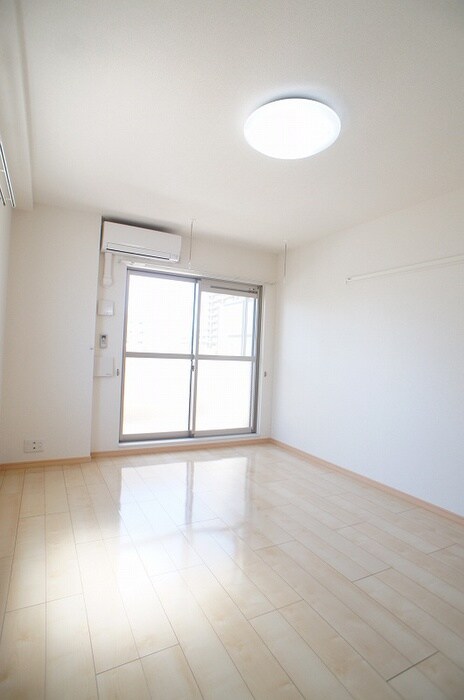 物件内観写真19　(室内からの展望)