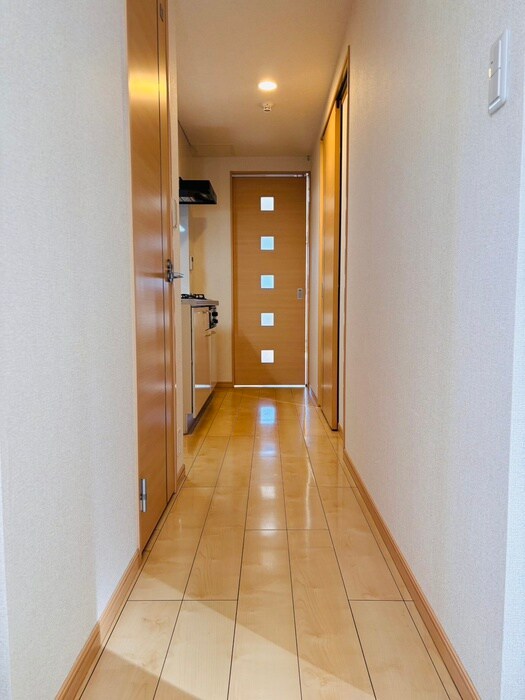 物件内観写真21　(廊下)