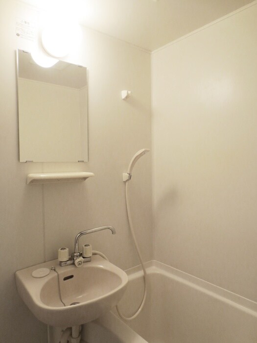 物件内観写真13　(バス／シャワールーム等)