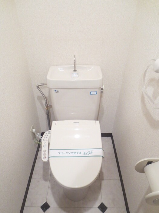 物件内観写真14　(トイレ)