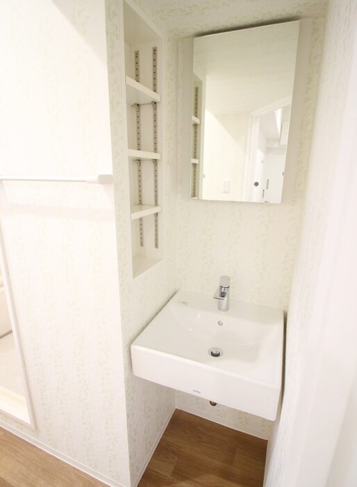 物件内観写真18　(洗面)