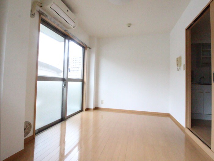 物件内観写真21　(居室)