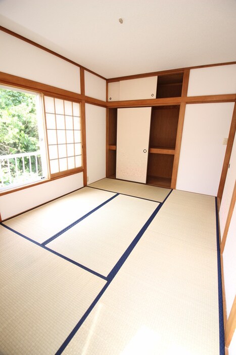 物件内観写真16　(居室)