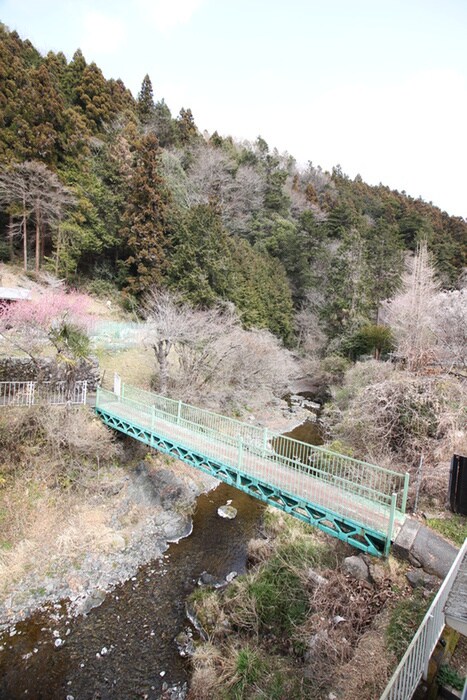 物件内観写真19　(室内からの展望)