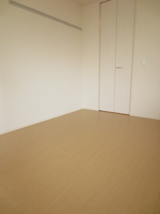 物件内観写真13　(居室)