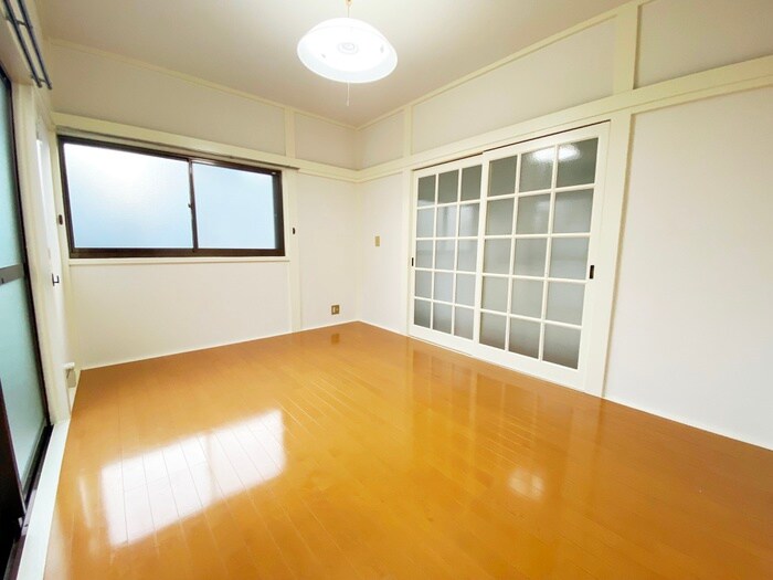 物件内観写真5　(居室)