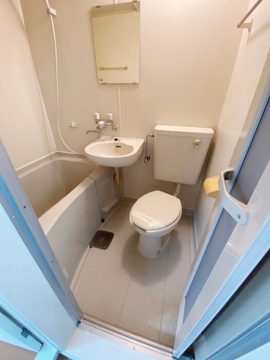 物件内観写真9　(トイレ)