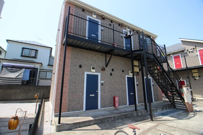 物件外観写真2　(外観写真)