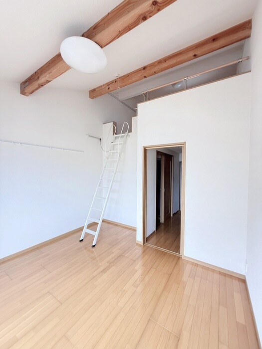 物件内観写真9　(居室)