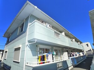 ファスト・ラフィーヌ外観写真
