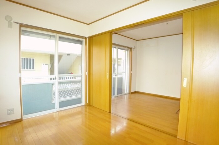 物件内観写真7　(居室)