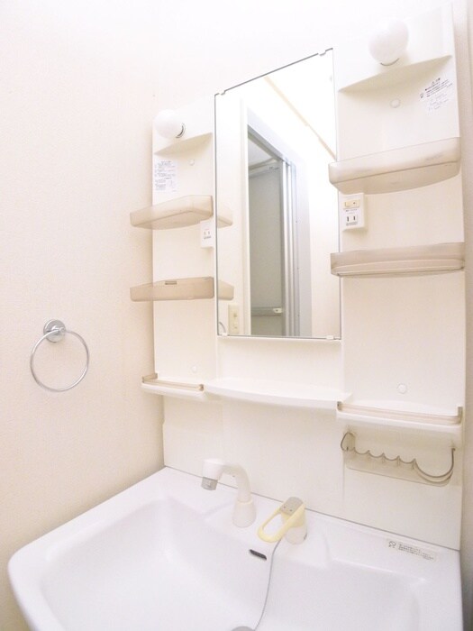 物件内観写真14　(洗面)