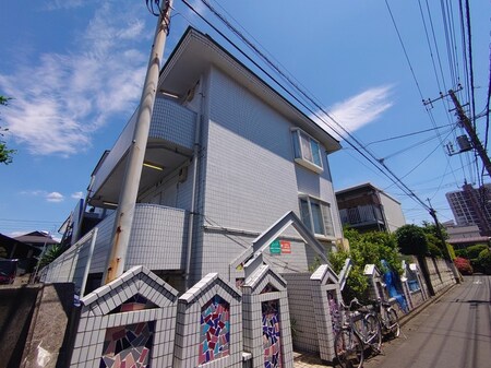 ホワイトパレス外観写真