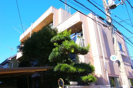 サイシンハイツ外観写真