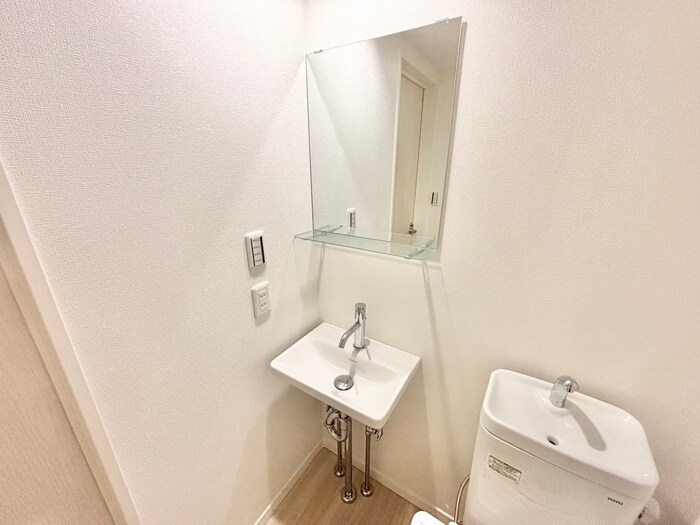 物件内観写真12　(洗面)