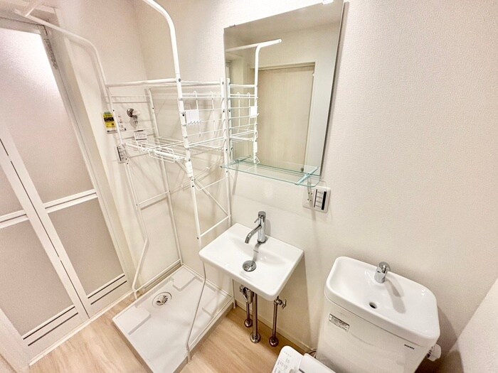 物件内観写真12　(洗面)