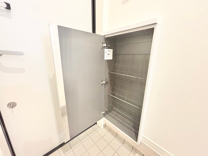 物件内観写真16　(靴箱)