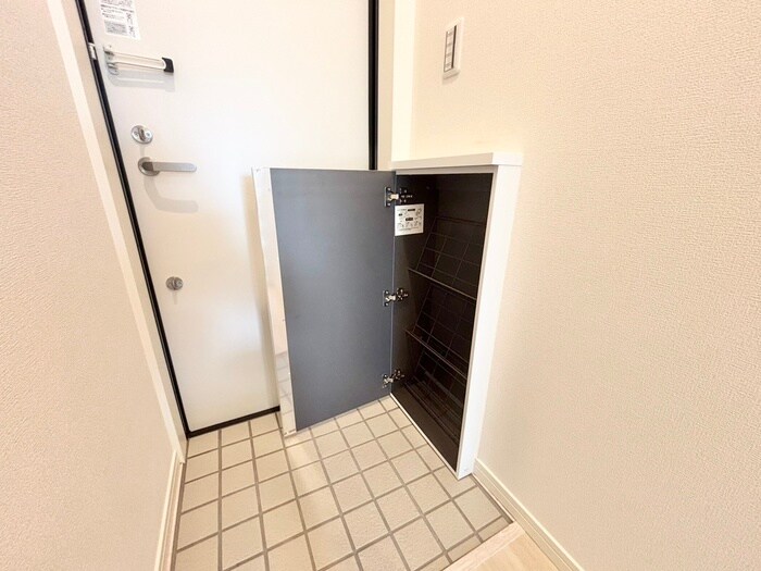 物件内観写真19　(靴箱)