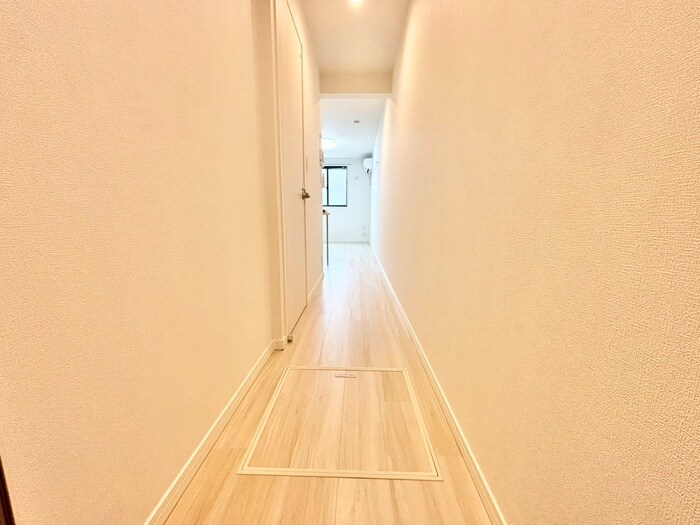 物件内観写真22　(廊下)