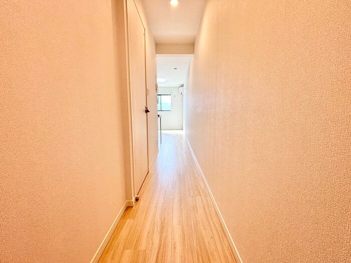物件内観写真22　(廊下)
