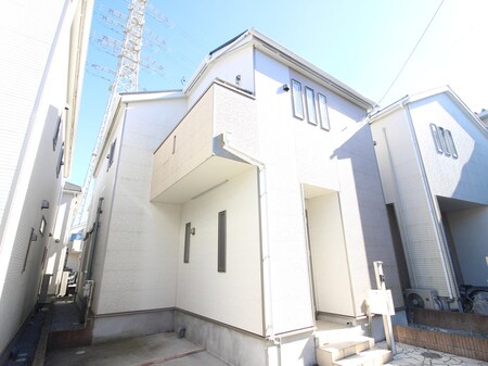 新浜戸建1111外観写真