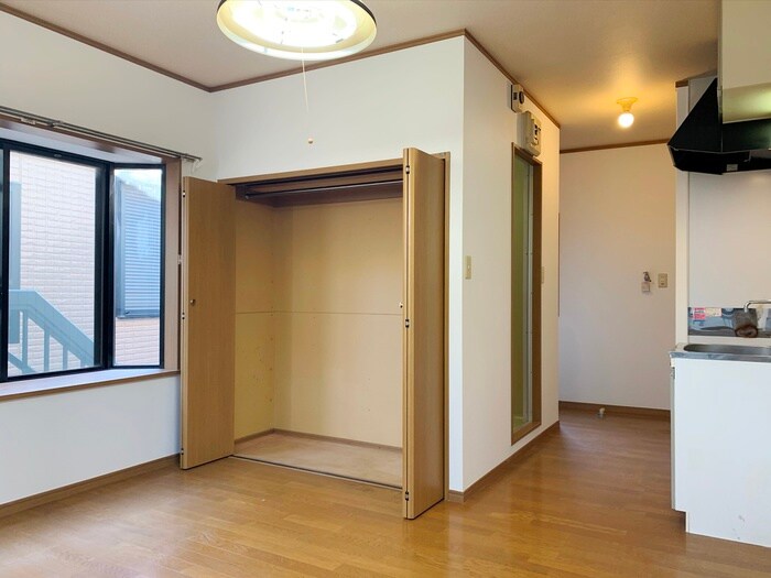 物件内観写真8　(居室)