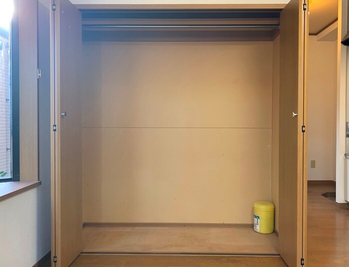 物件内観写真15　(収納)