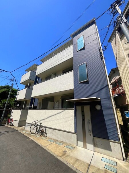 プレジール高田馬場外観写真