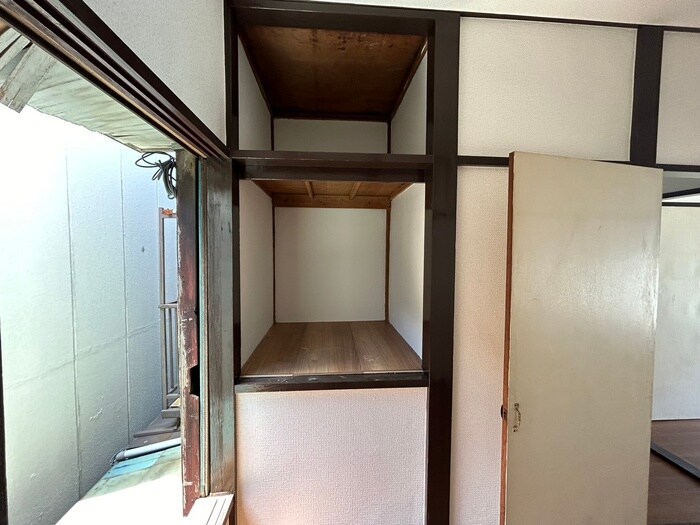 物件内観写真21　(収納)