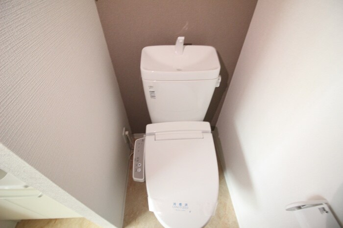 物件内観写真9　(トイレ)