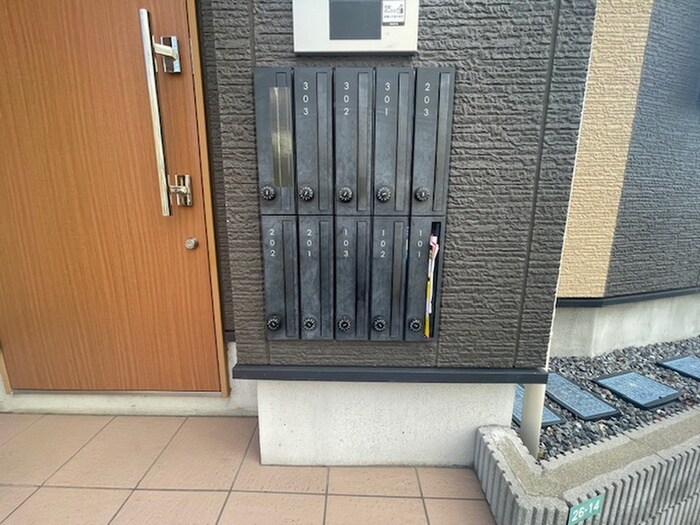 物件外観写真4　(建物設備)