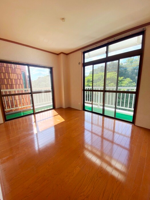 物件内観写真5　(居室)