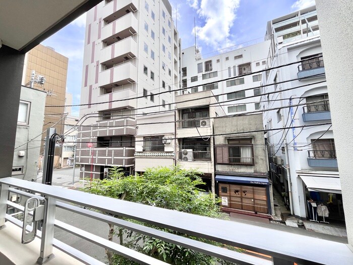 物件内観写真18　(室内からの展望)