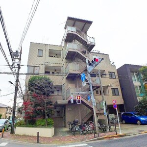 ＶＩＬＬＡ　ＥＡＳＴ(301)外観写真