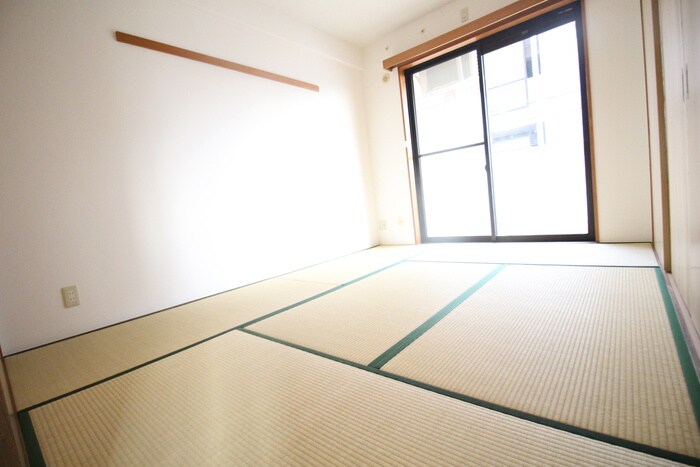 物件内観写真22　(居室)