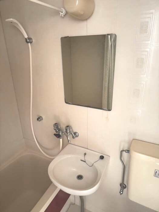 物件内観写真9　(洗面)