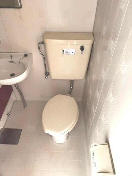 物件内観写真10　(トイレ)