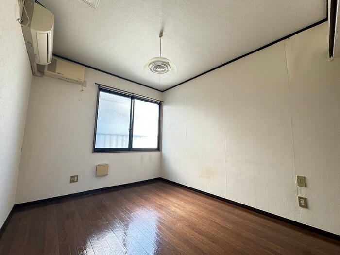 物件内観写真14　(居室)