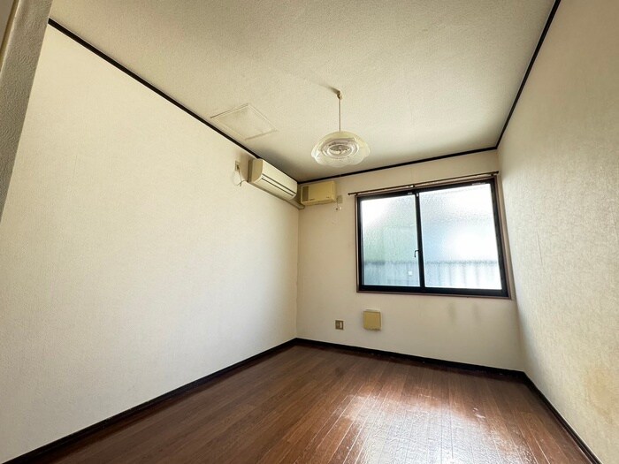 物件内観写真22　(居室)