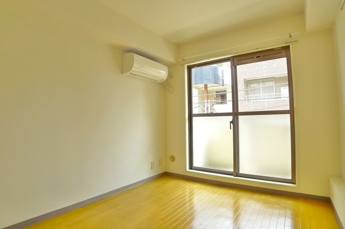 物件内観写真10　(居室)