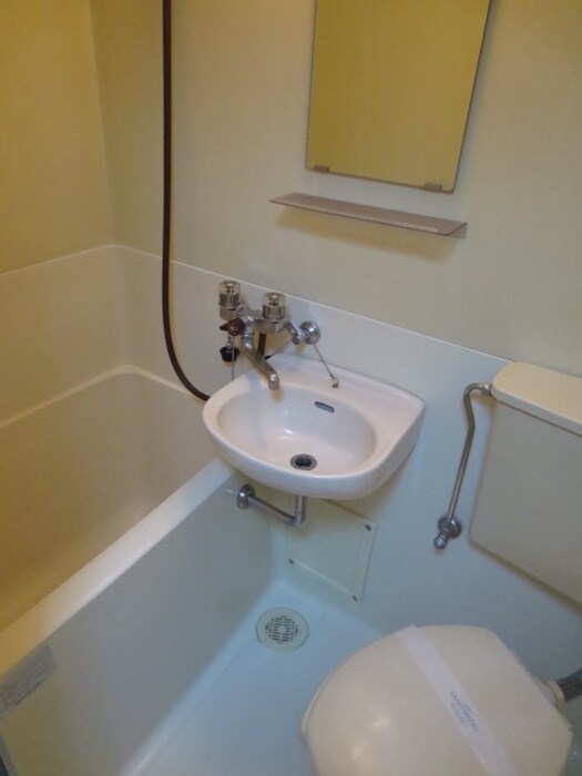 物件内観写真13　(バス／シャワールーム等)