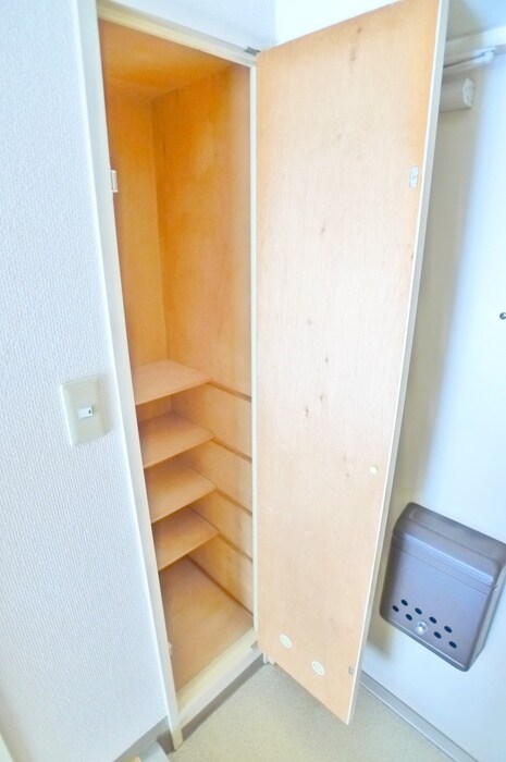 物件内観写真19　(靴箱)