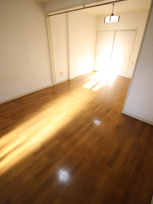 物件内観写真11　(居室)