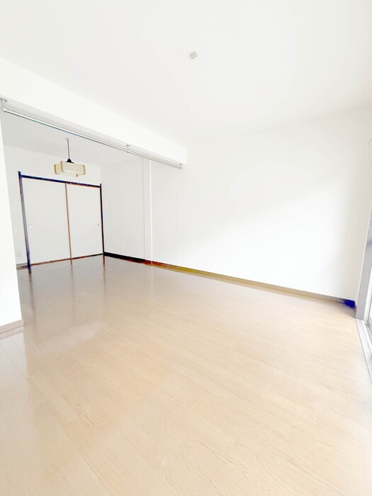 物件内観写真18　(居室)