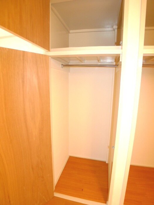物件内観写真18　(収納)