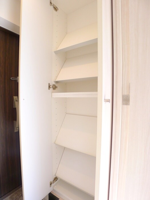 物件内観写真17　(靴箱)