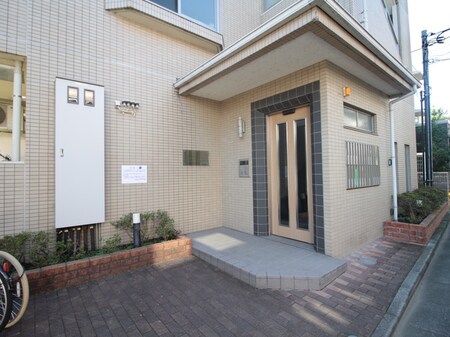 アヴィニティー調布南(302)外観写真