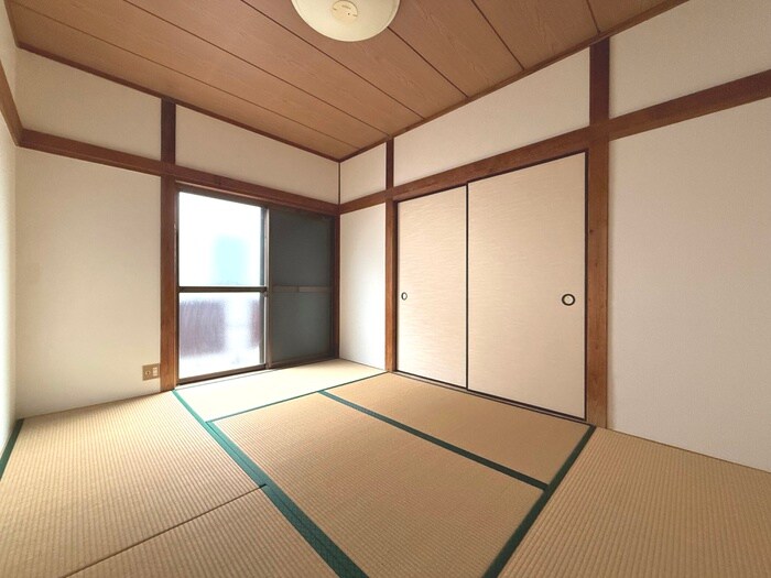 物件内観写真12　(居室)