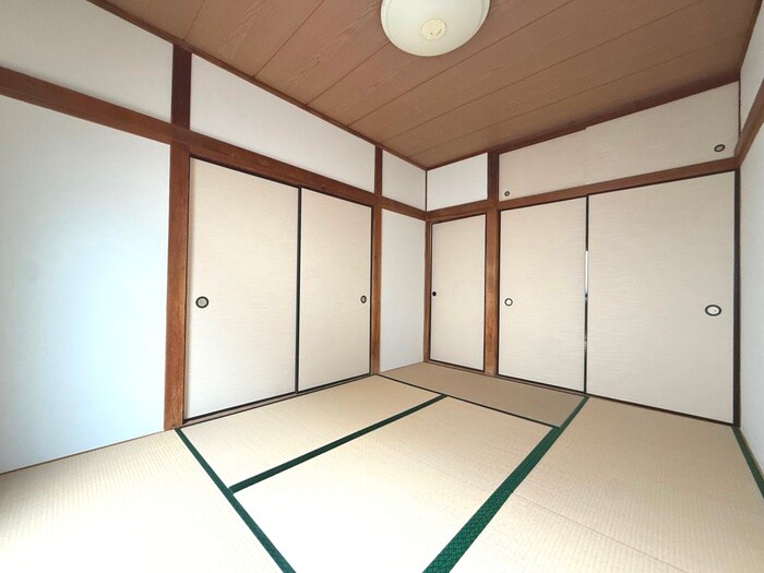 物件内観写真13　(居室)