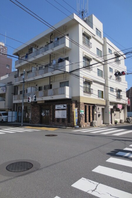 江川マンション外観写真